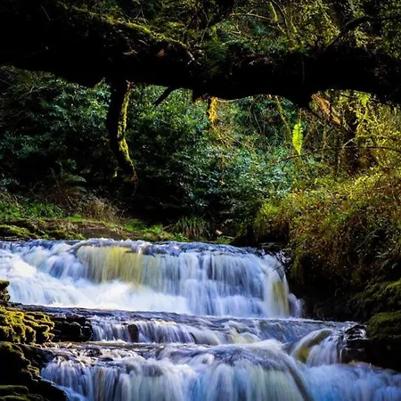 Lejlighed 2 Bed Sandstone *