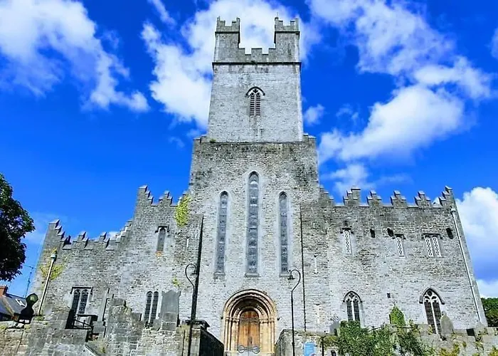 2 Bed Sandstone Newport (Tipperary)